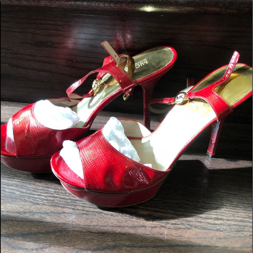 Michael Kors Red 👡